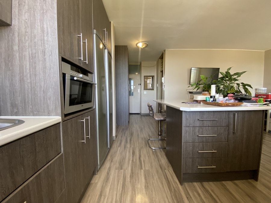 5 Bedroom Property for Sale in Glenlilly Western Cape